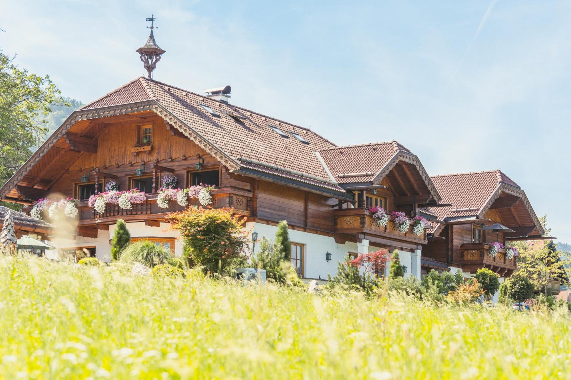 Ferienwohnung Schossleitner - Der Wohlfuehl-Ansitz Am Wolfgangsee Mit Weitblick Sankt Gilgen Dış mekan fotoğraf